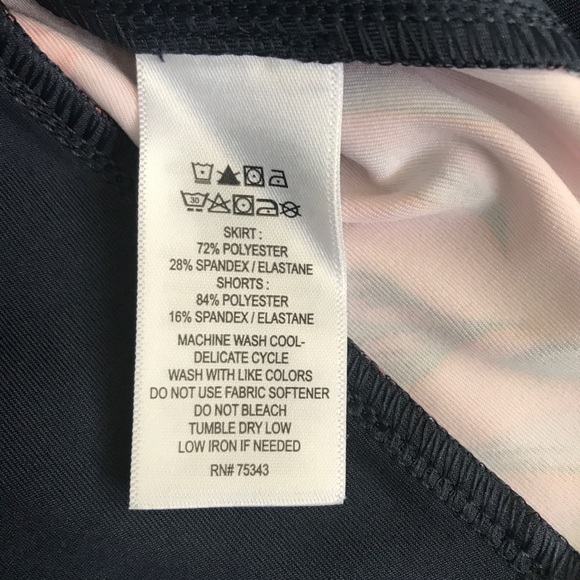 NWT Tommy Bahama Golf Women’s Skort Size Small Quick Dry - Picture 5 of 7